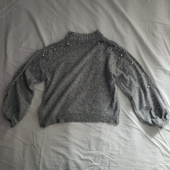 Gray Knitted Sweater - Picture 3 of 4